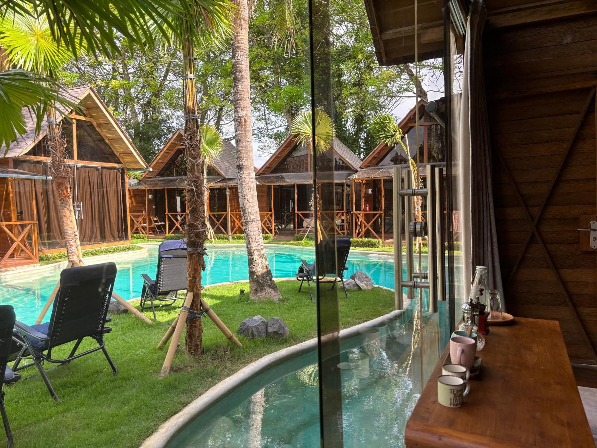 Bali Lagoon Bungalows, Nusa Dua Benoa Exterior foto